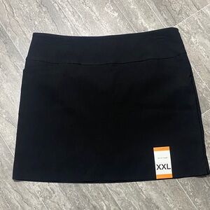 NWT Elegant Black Midi SKORT